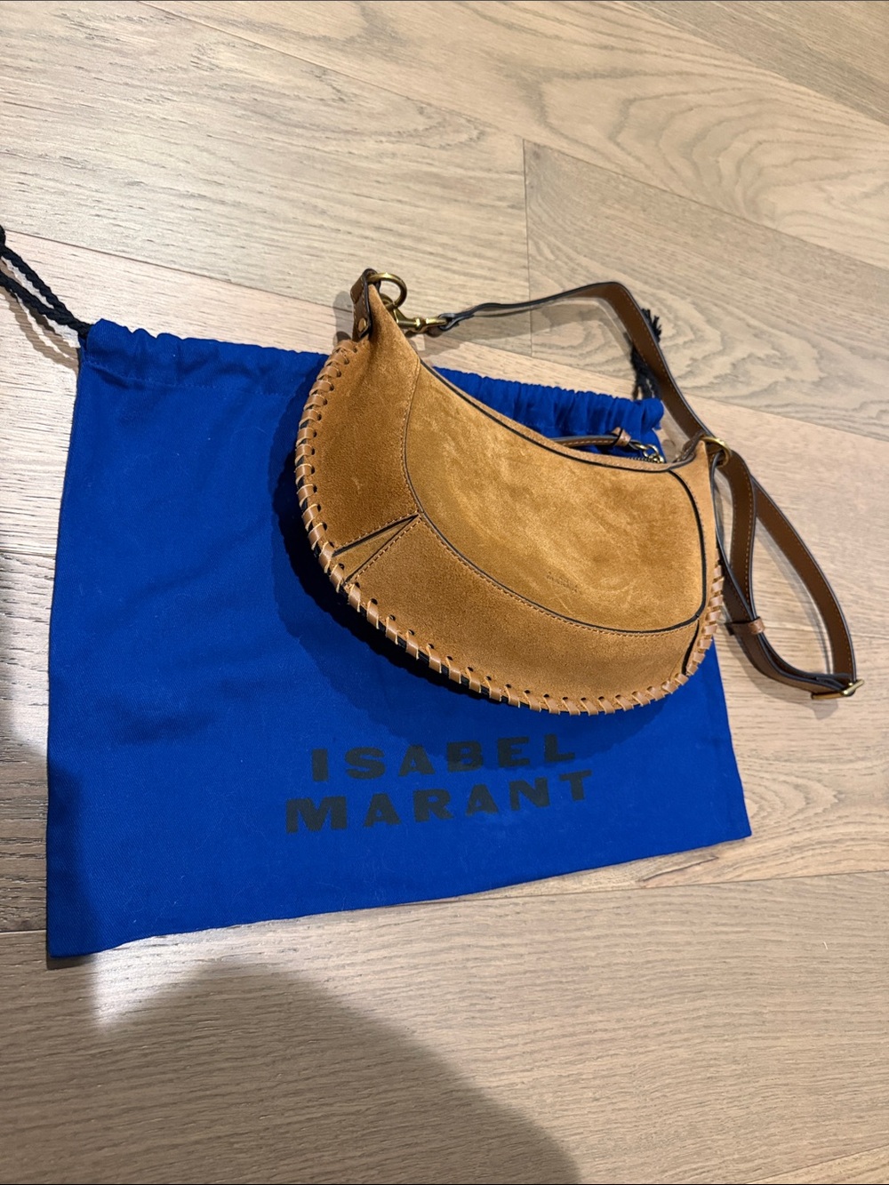 ISABEL MARANT Oskan Moon whipstitched leather-trimmed suede shoulder bag - Picture 5 of 6